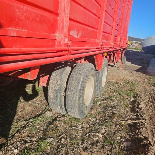 Remolque con cadenas